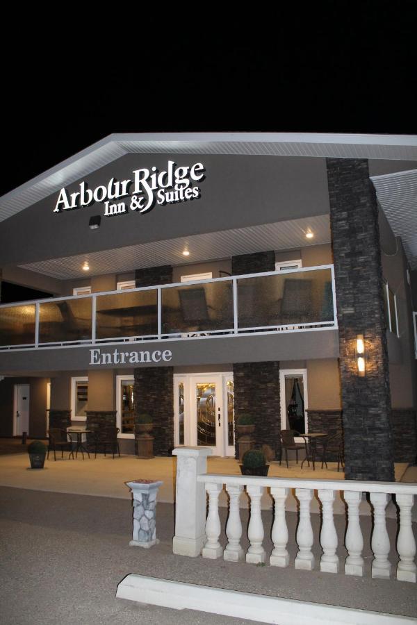 Arbour Ridge Inn & Suites Kindersley Exteriér fotografie