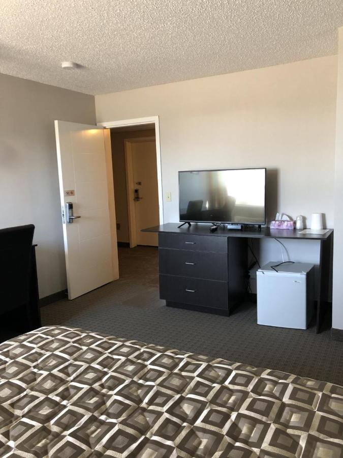 Arbour Ridge Inn & Suites Kindersley Exteriér fotografie