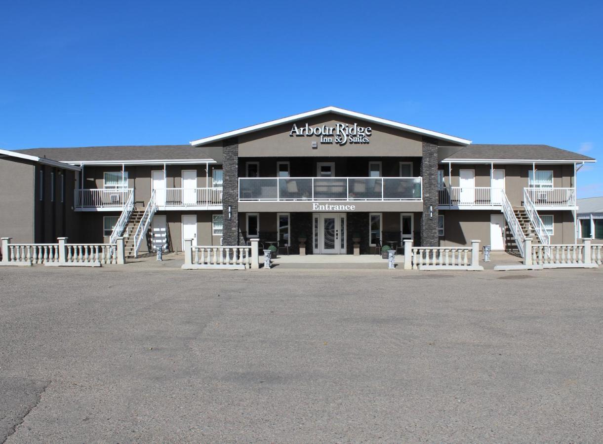 Arbour Ridge Inn & Suites Kindersley Exteriér fotografie