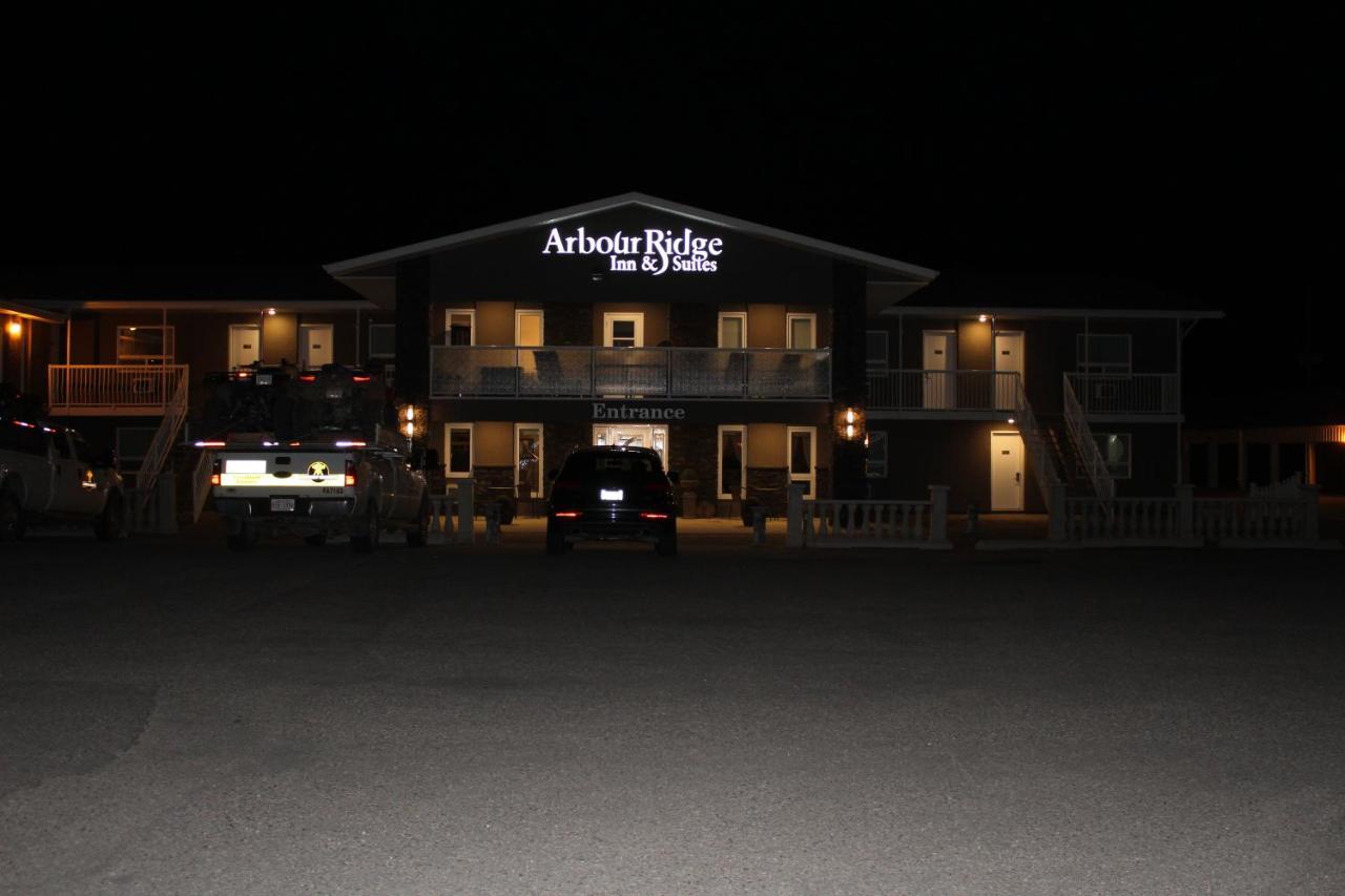 Arbour Ridge Inn & Suites Kindersley Exteriér fotografie