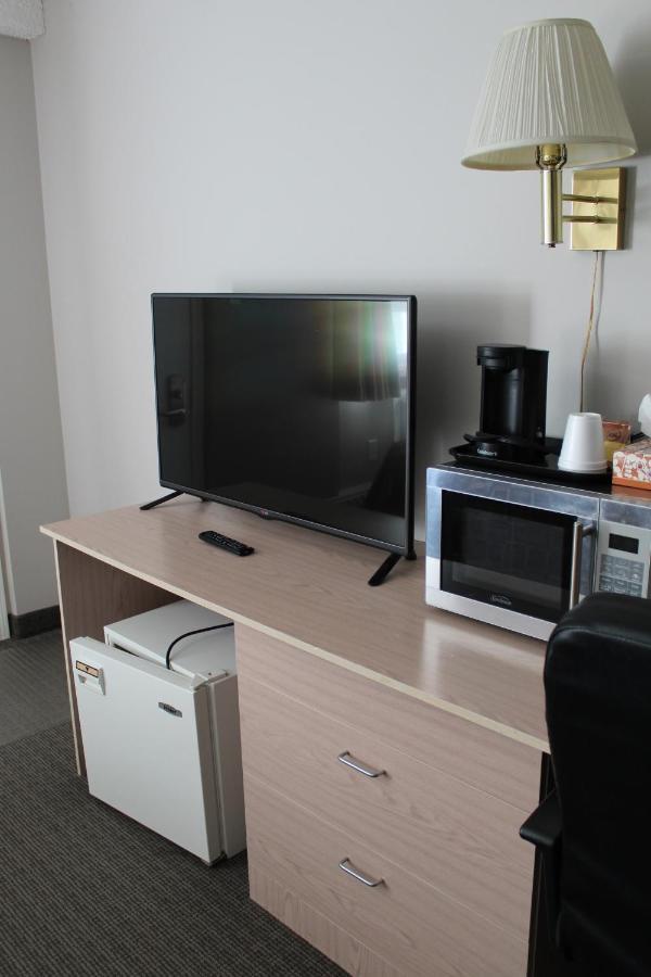 Arbour Ridge Inn & Suites Kindersley Exteriér fotografie